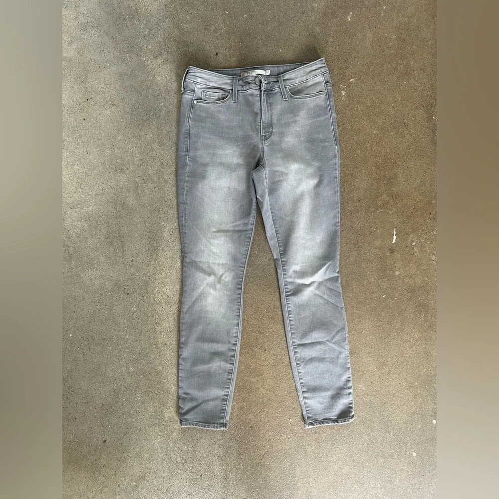 Athleta Sculptek Skinny Jean in Quartz Wash Size 4 Denim Athleisure Hiking - Picture 5 of 8